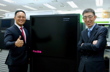  Jason Kang, vicepresidente de PacBio APAC y gerente general de Asia; Kim Chang-hoon, director ejecutivo de Macrogen.