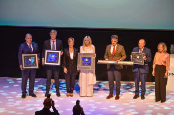VIVEbiotech ha recibido el premio “Innovación Empresarial” en la XXXII edición de La Noche de la Empresa Vasca por su modelo de gestión para impulsar la nueva industria de la biotecnología.